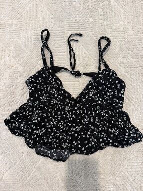Garage Black Floral Tie-Back Tank Top